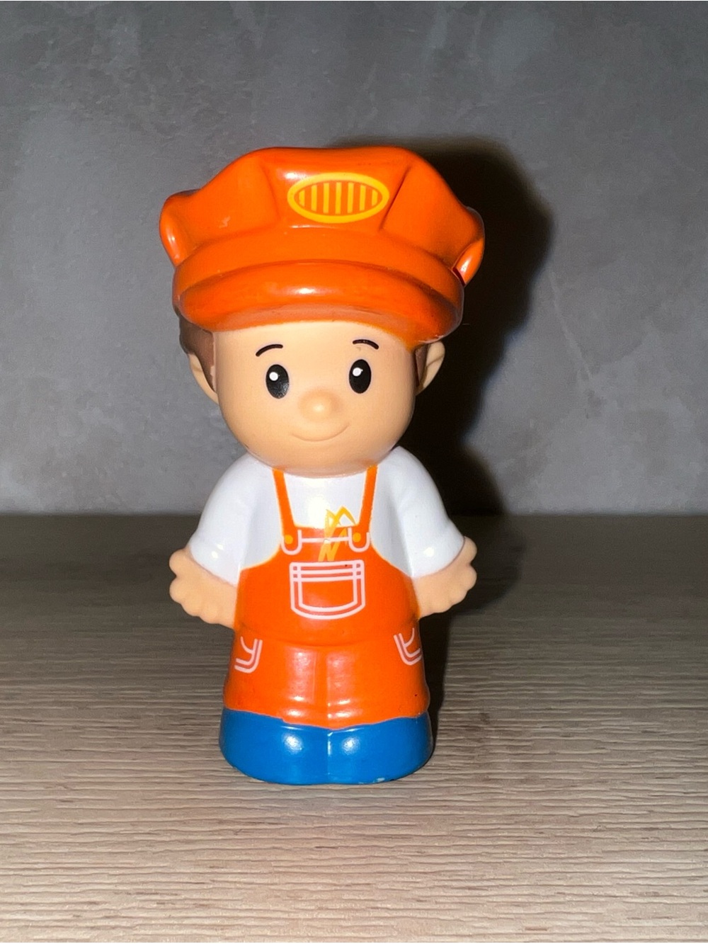 🚂 Fisher-Price Little People Choo-Choo Zoo Train Conductor Figure